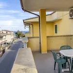 Home Le Castella 3*