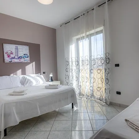 Home Le Castella 3* Le Castella (Calabria)