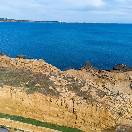 Home Le Castella
