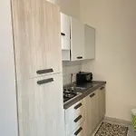 شقة فندقية Home Le Castella 3*