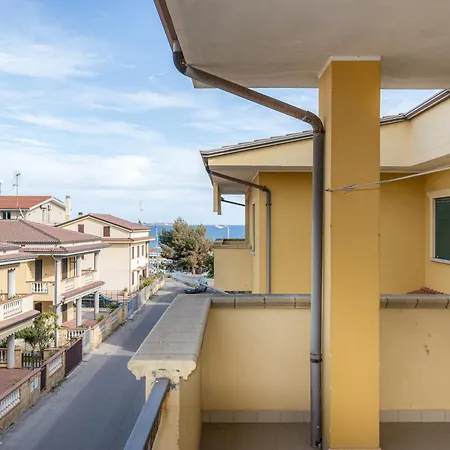 Home Le Castella شقة فندقية