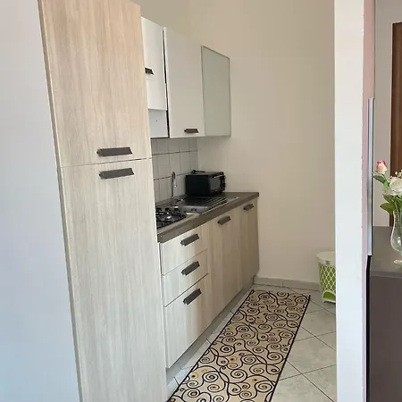 Home Le Castella شقة فندقية