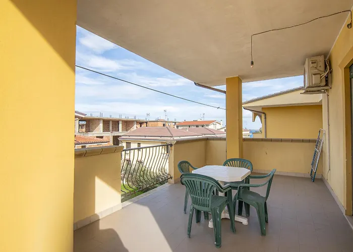 Home Le Castella Aparthotel 3*