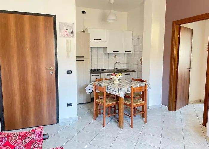 Home Le Castella Aparthotel 3*